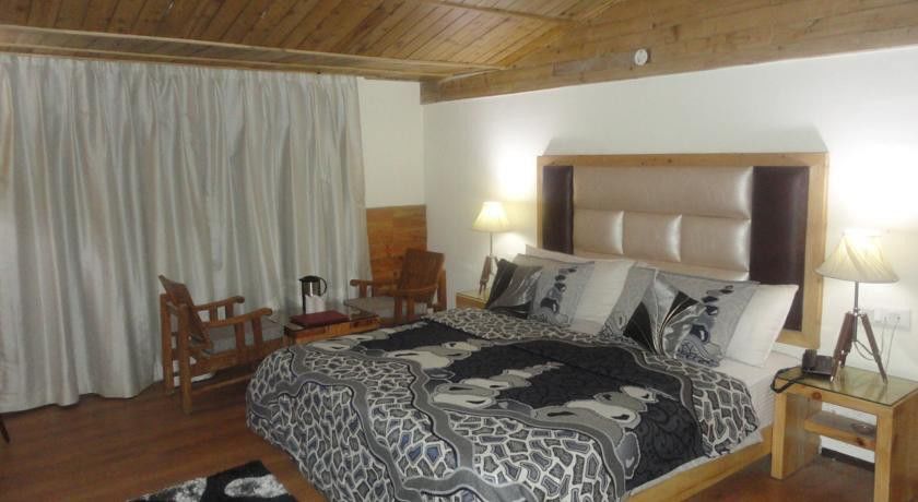 Swiss Wood Hotel Манали Экстерьер фото